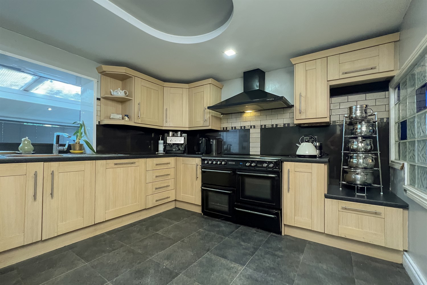 69 Kesh Road - Image 21