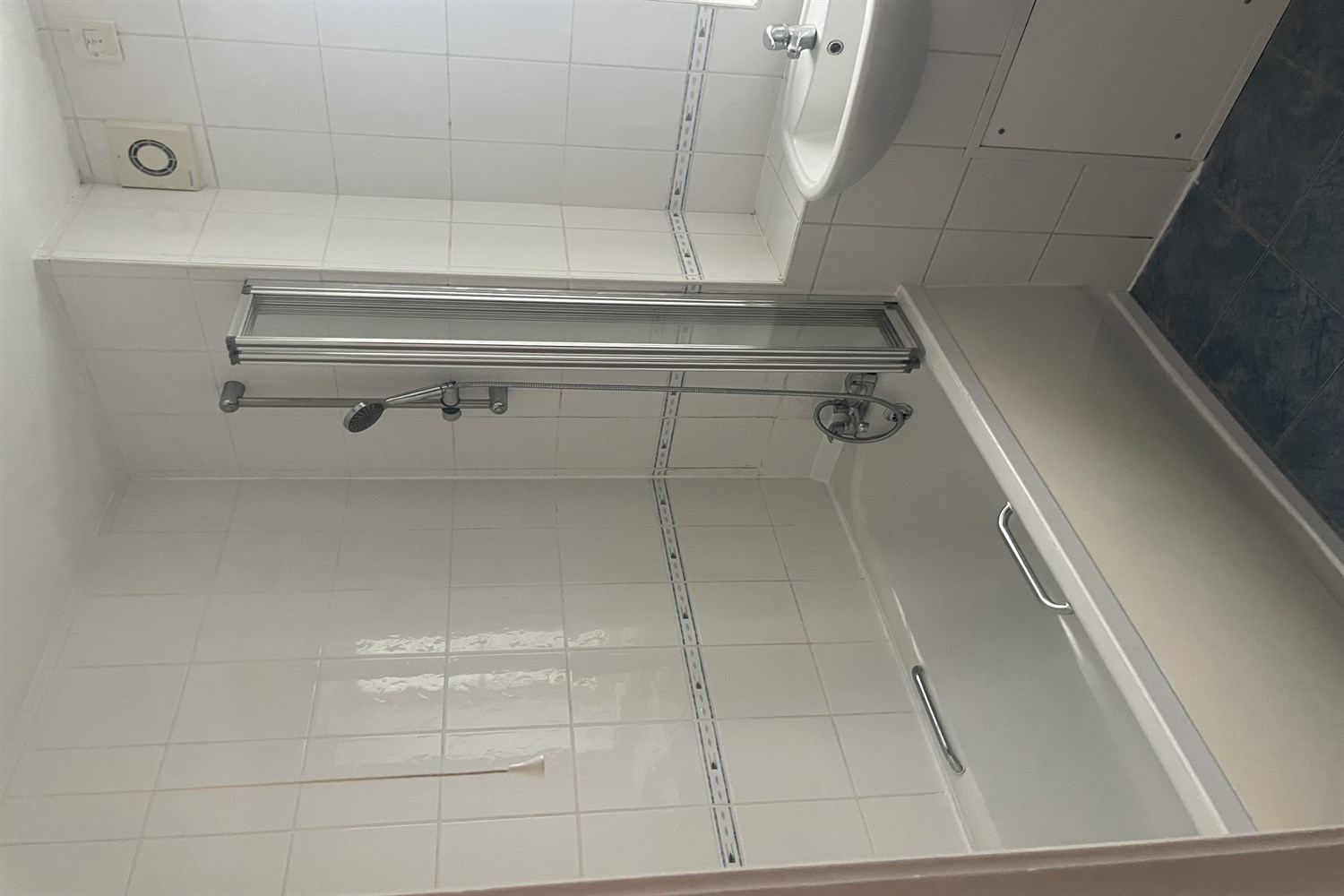2 Bed Apartment - Image 8