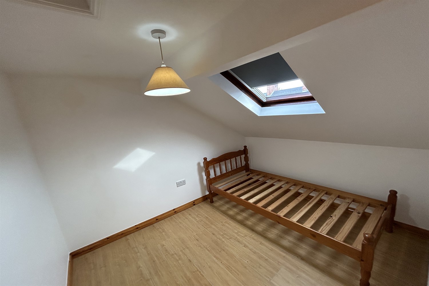 4 Bed Townhouse - Image 17