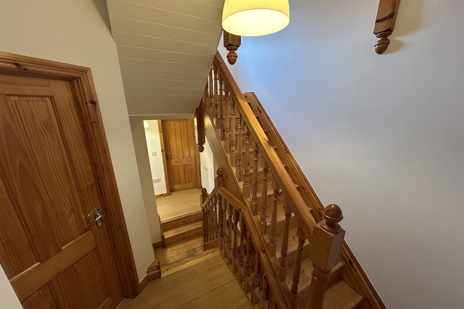 4 Bed Townhouse - Image 23