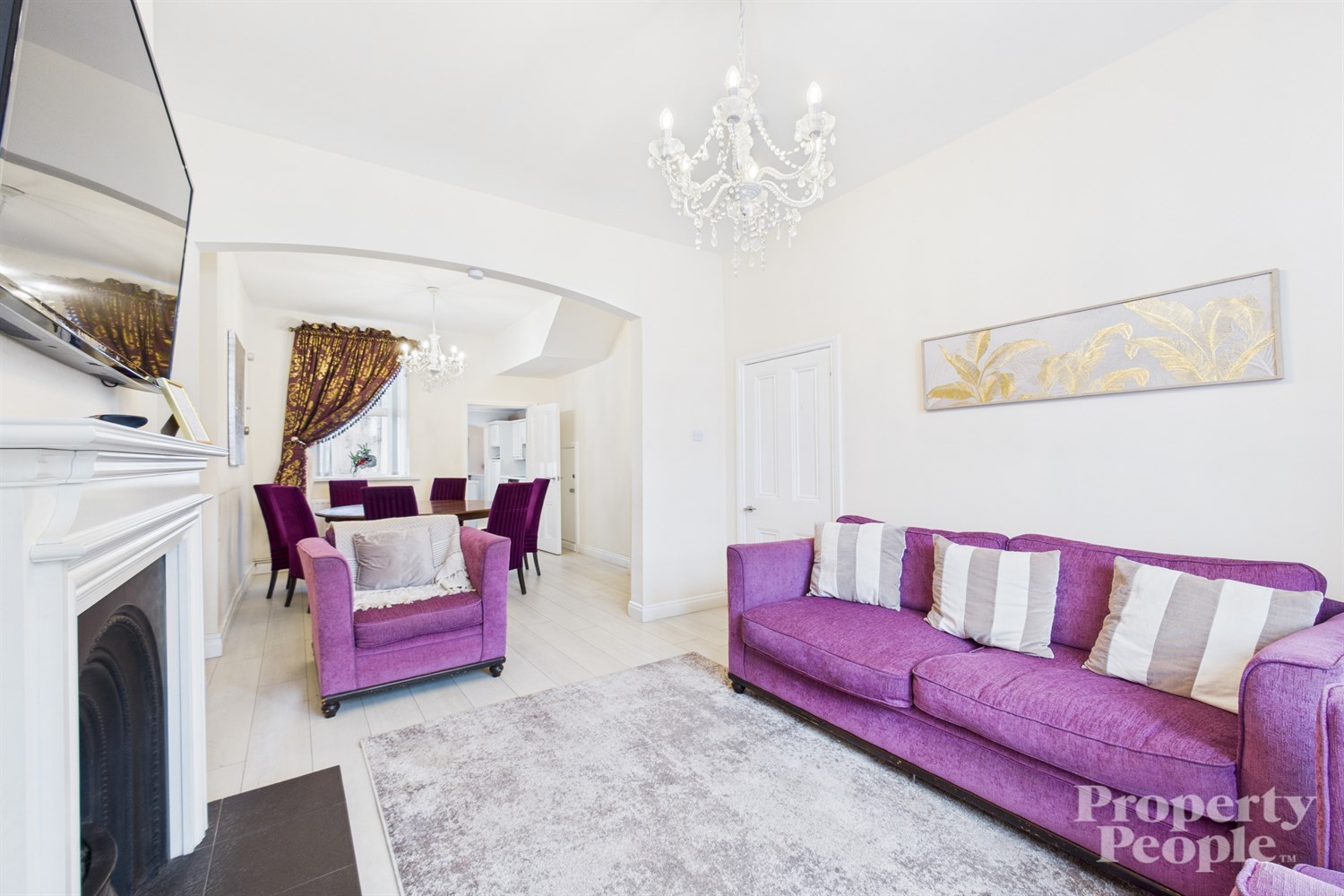 4 Bed Townhouse - Image 4