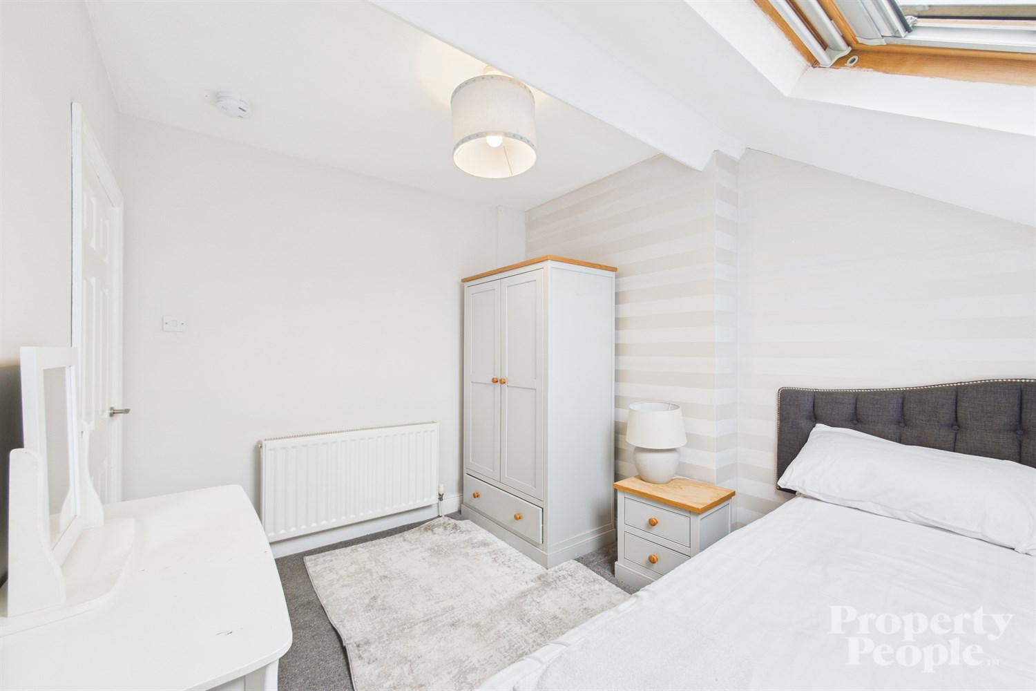 4 Bed Townhouse - Image 15