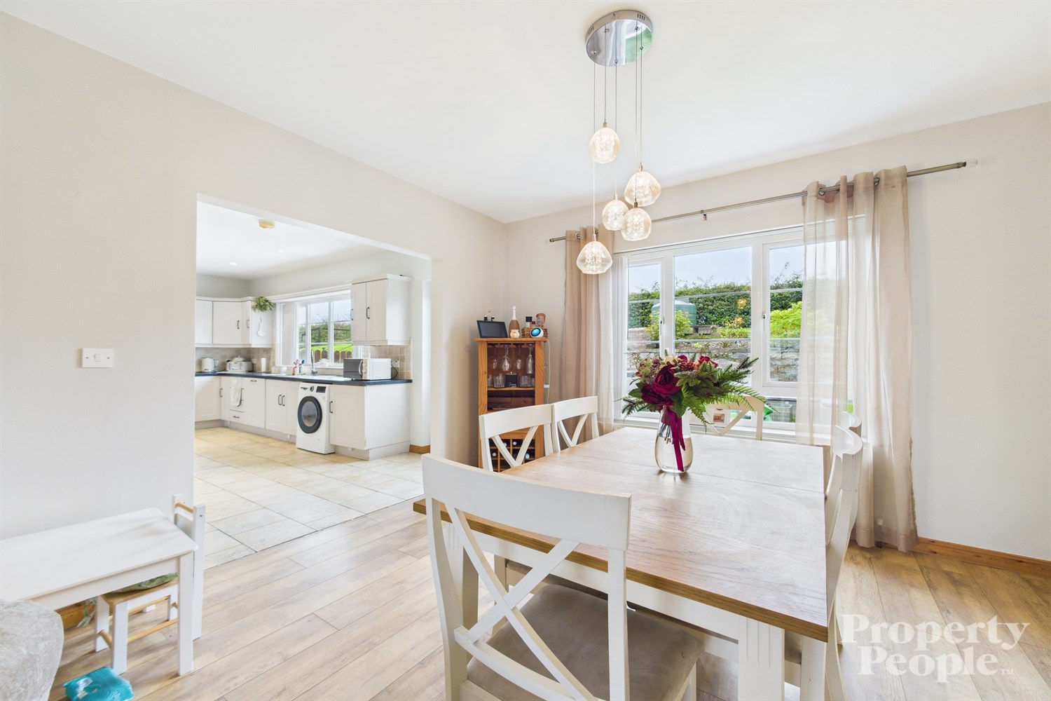 3 Bed Semi-detached House - Image 6