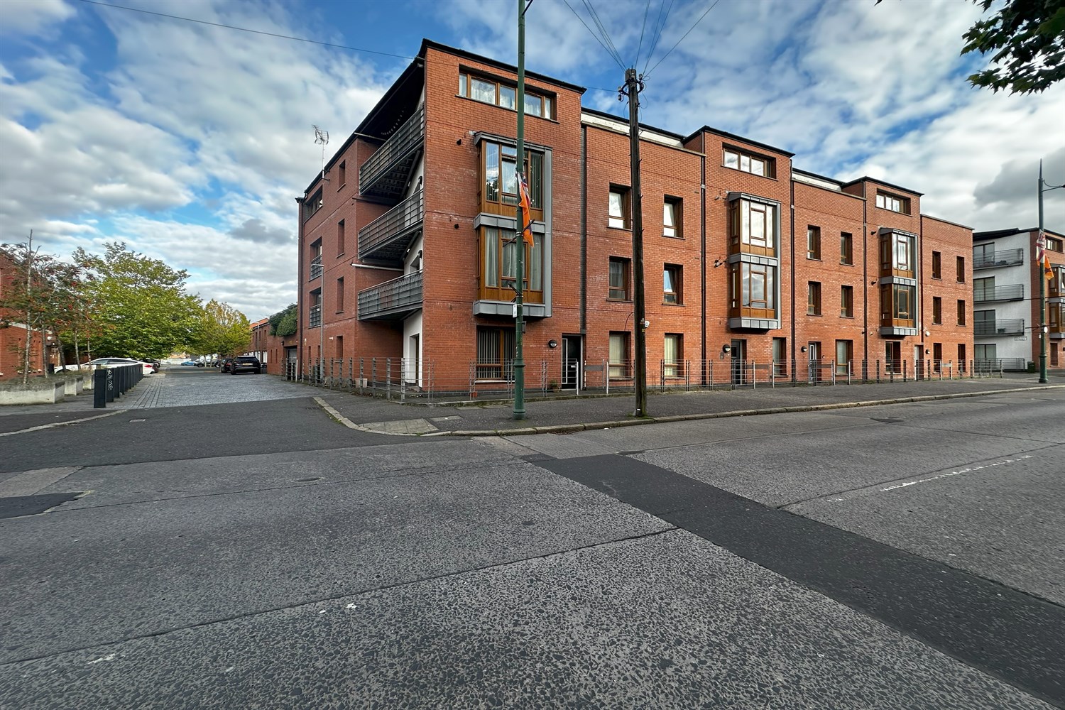 Apartment 14 112 Templemore Avenue - Image 3