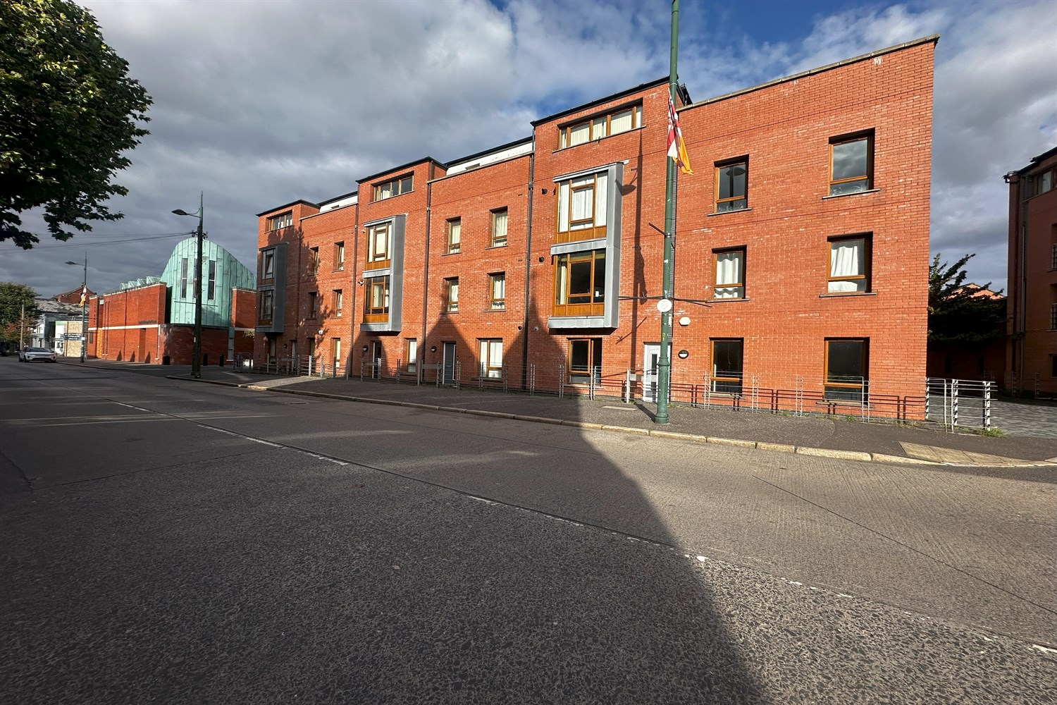 Apartment 14 112 Templemore Avenue - Image 5