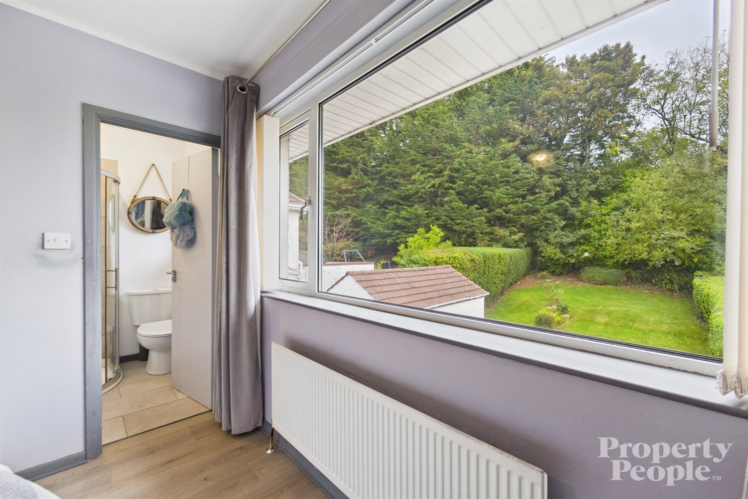 3 Bed Semi-detached House - Image 24