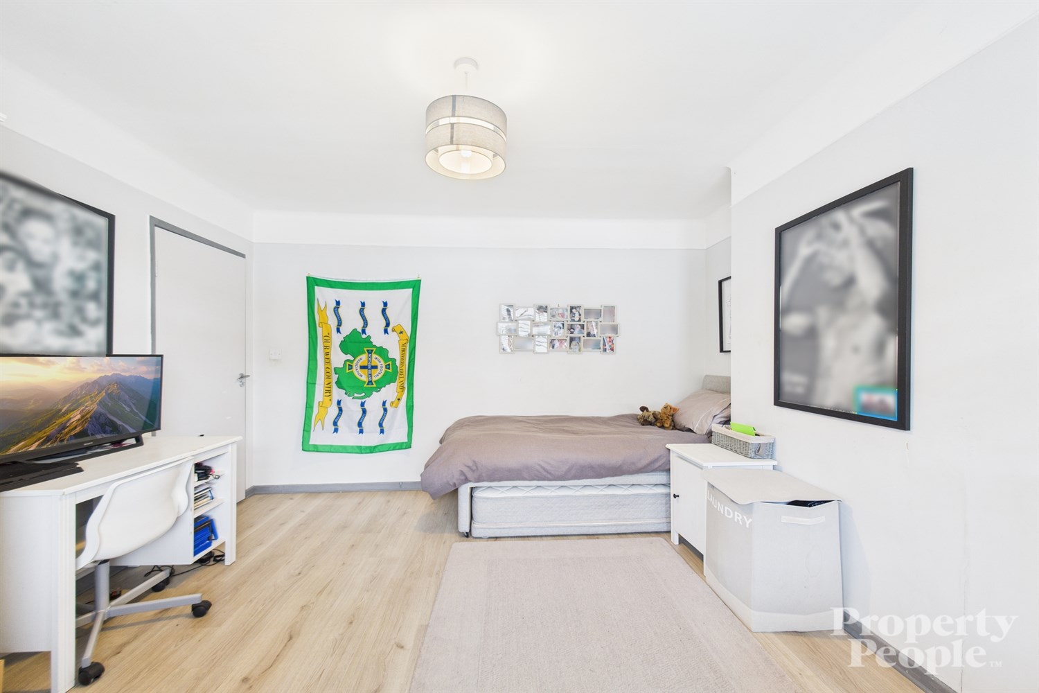 3 Bed Semi-detached House - Image 28