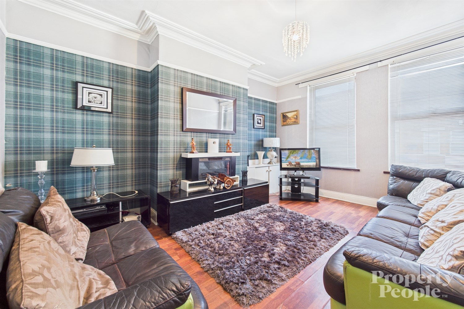 6 Bed Terrace House - Image 4