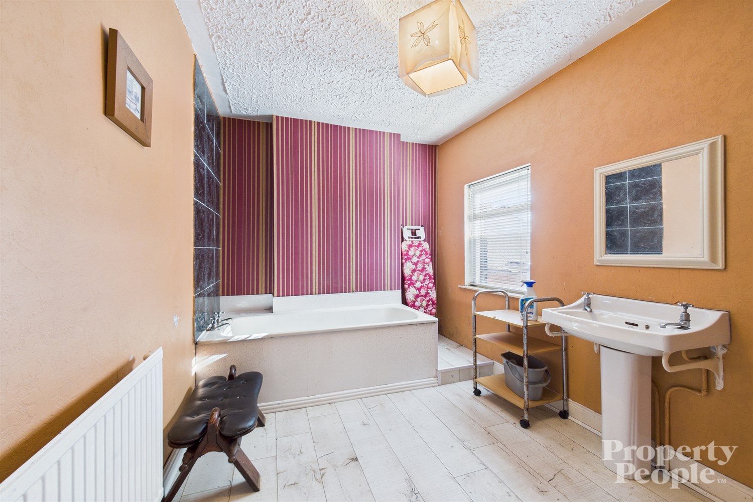 6 Bed Terrace House - Image 10