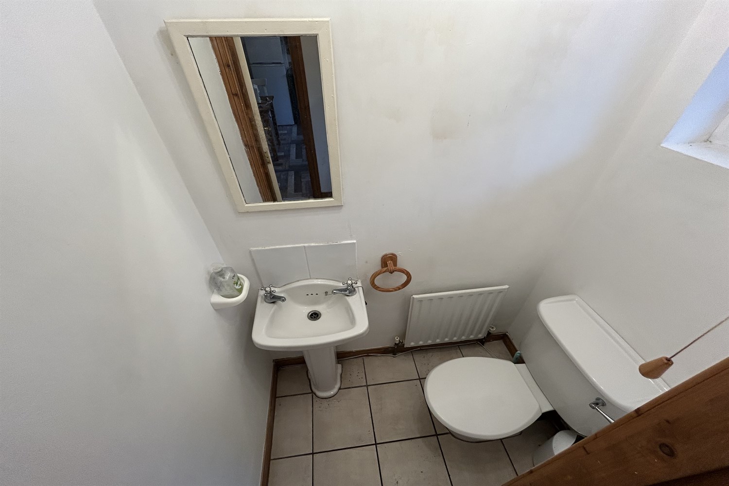 4 Bed Semi-detached House - Image 18