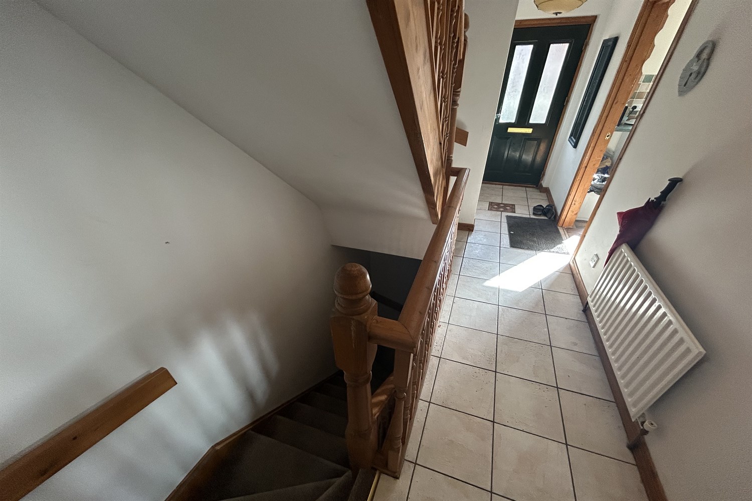 4 Bed Semi-detached House - Image 23