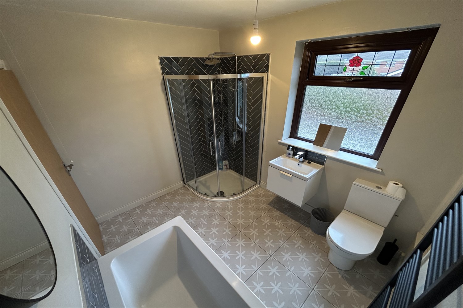 3 Bed End-terrace House - Image 18