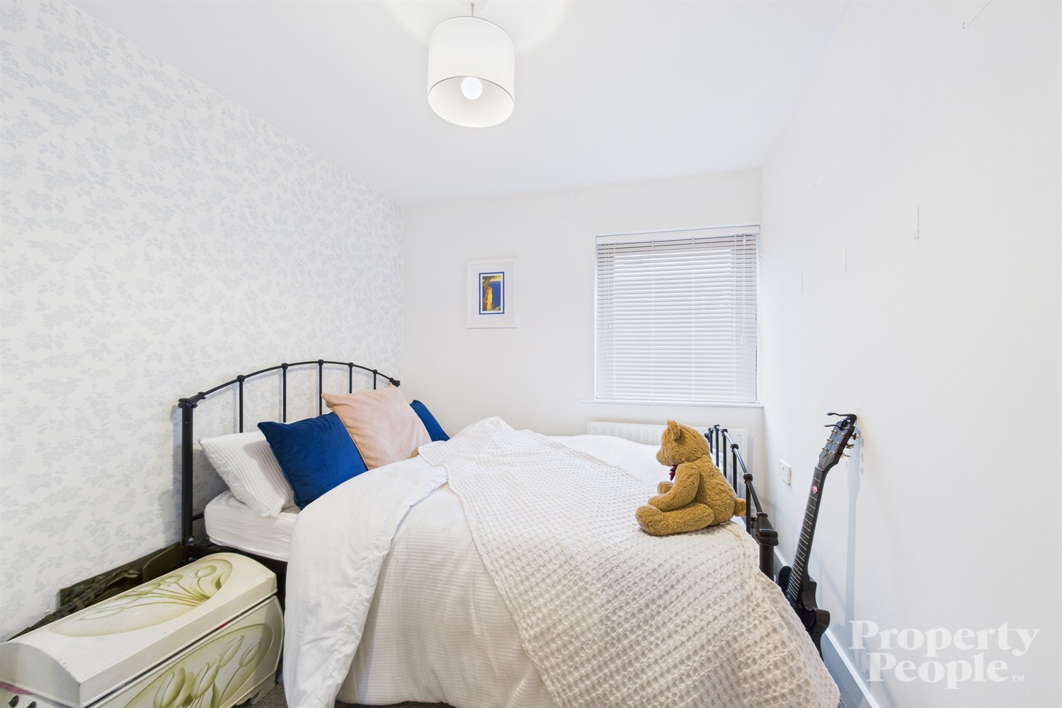 2 Bed Apartment - Image 8