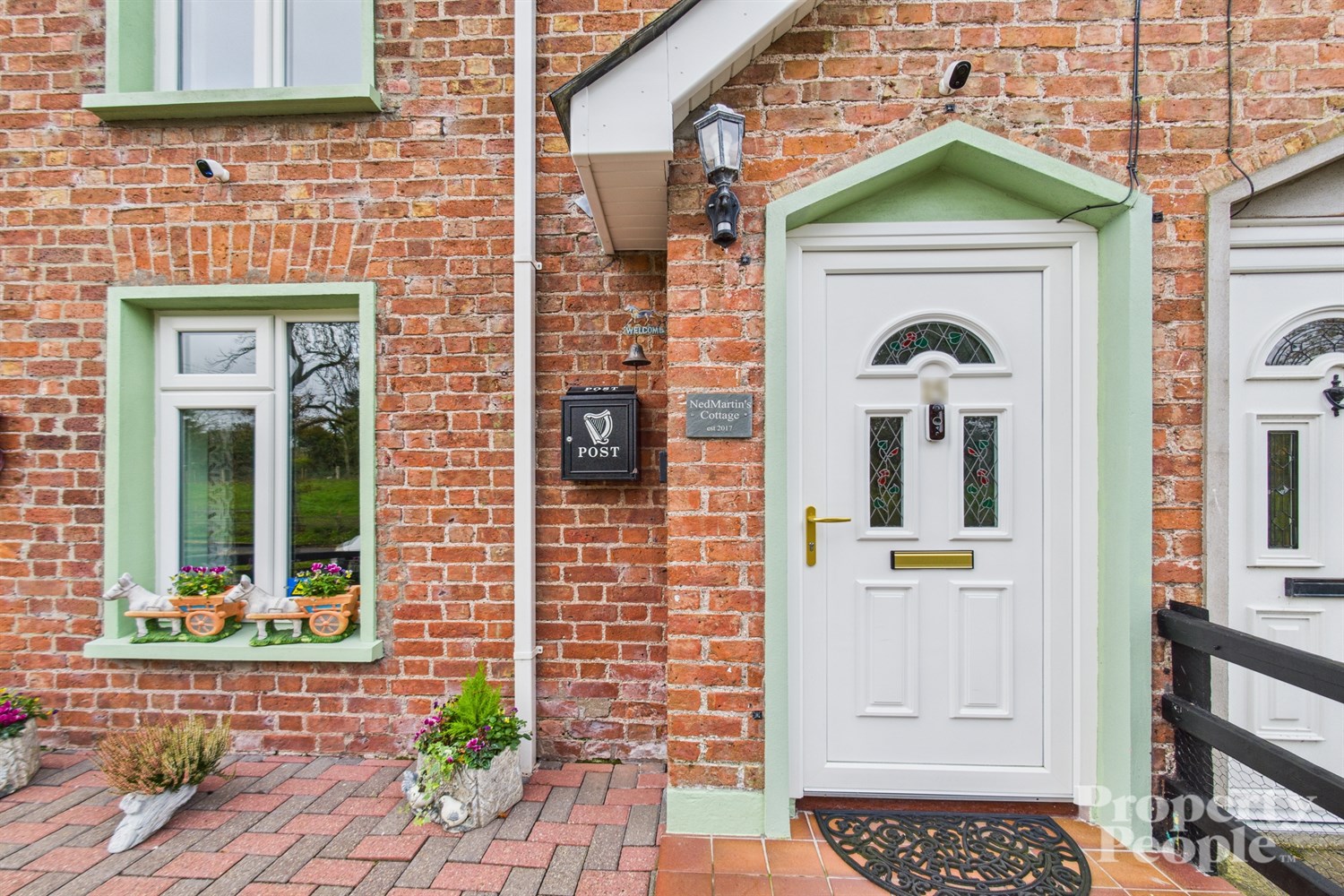 2 Bed Terrace House - Image 10