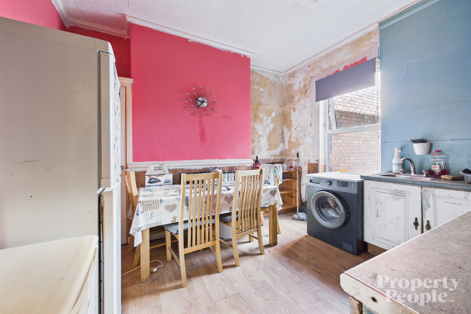 6 Bed Terrace House - Image 6