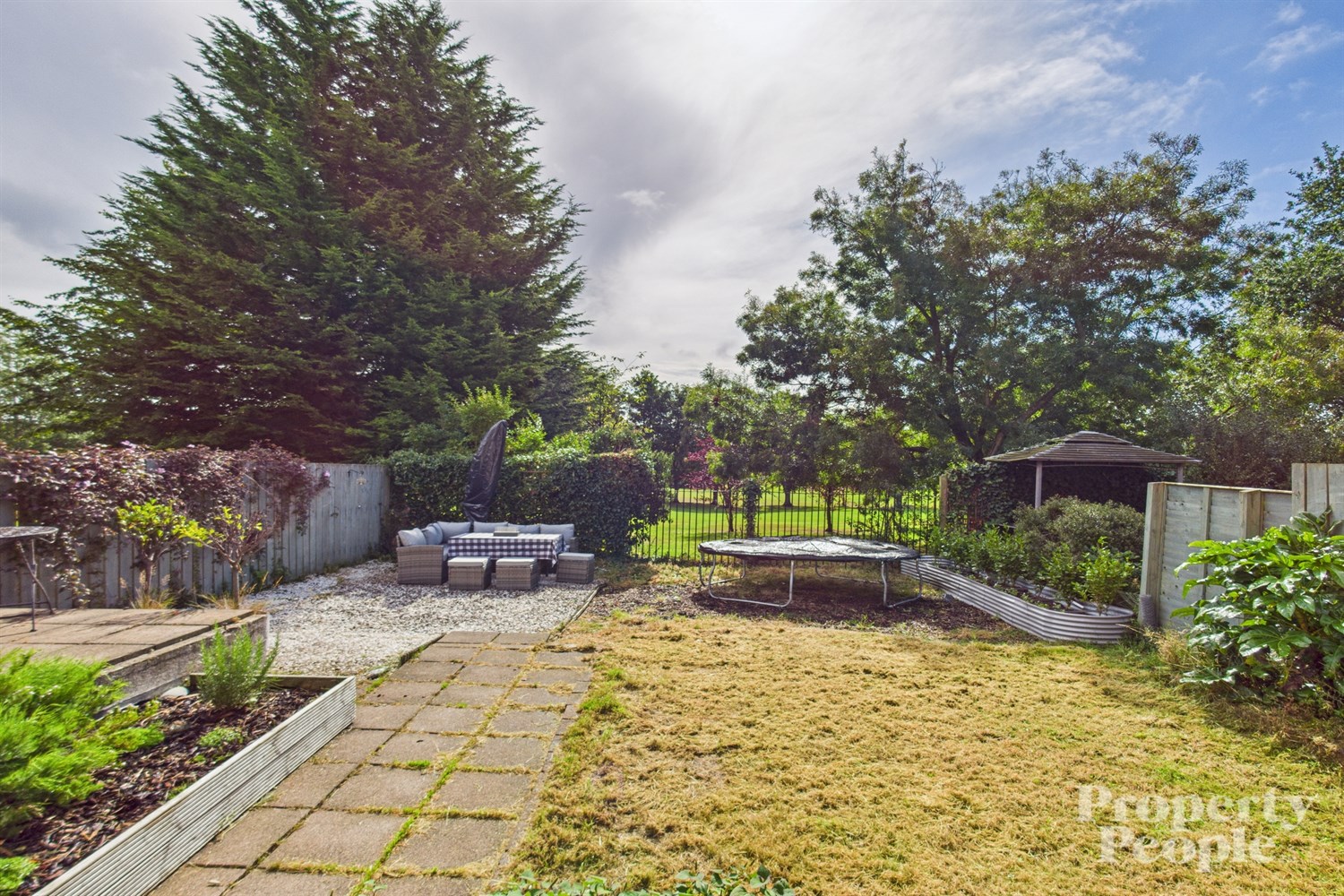 3 Bed Detached House - Image 24
