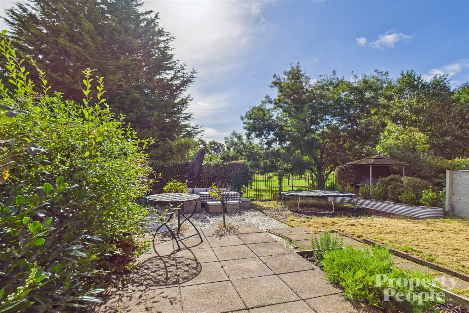 3 Bed Detached House - Image 26