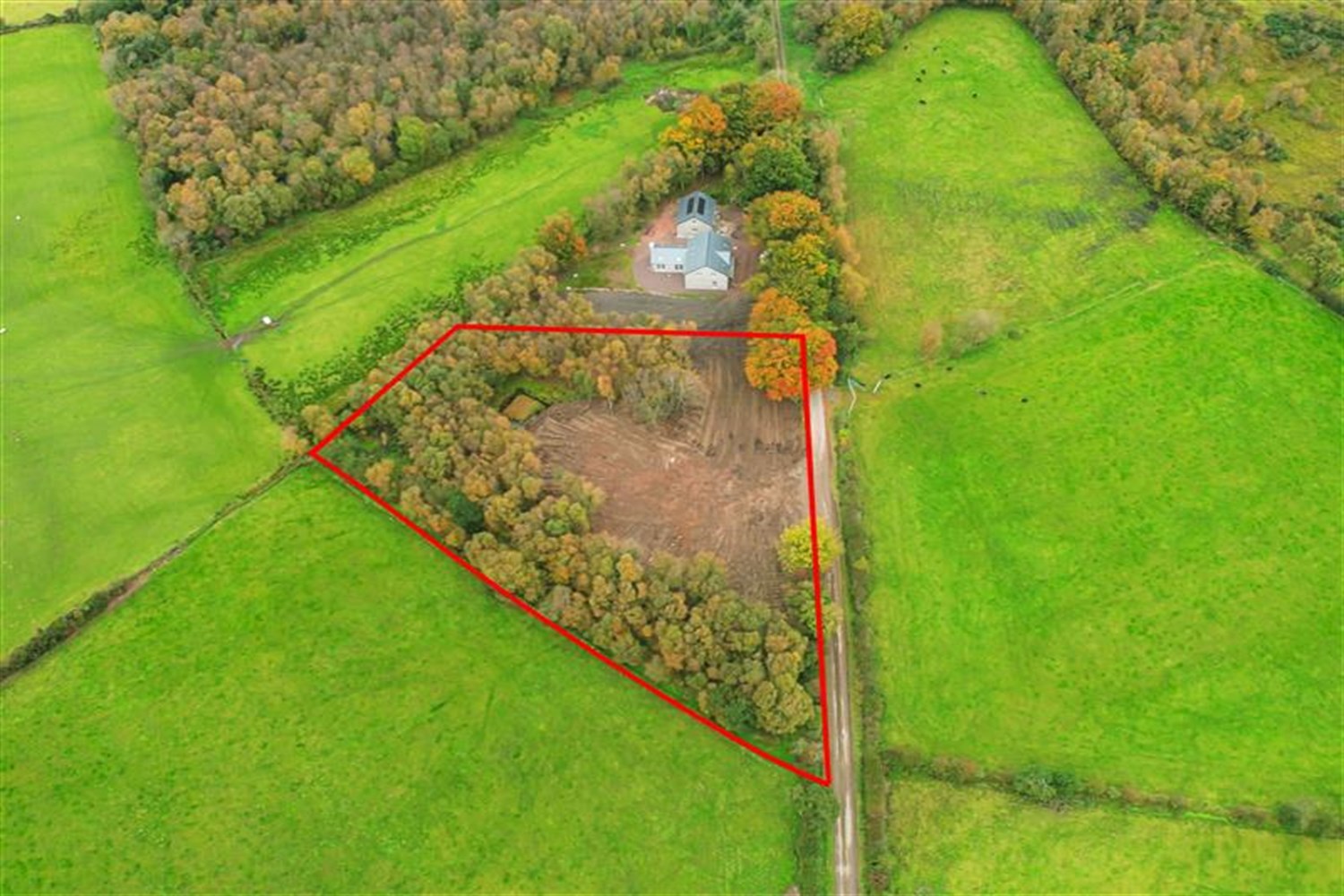 4 Bed Detached House - Image 1