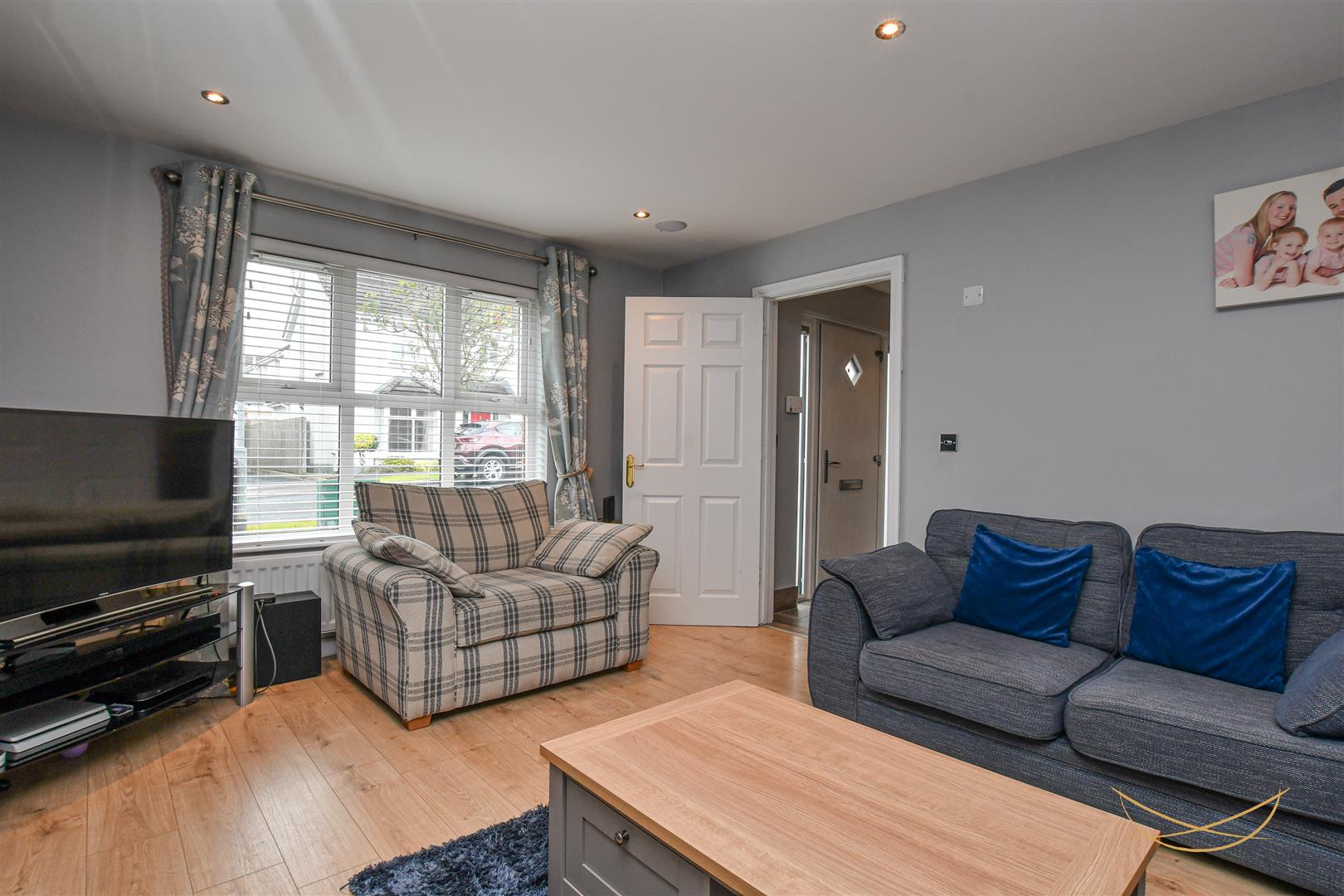 82 Gateside Manor - Image 7