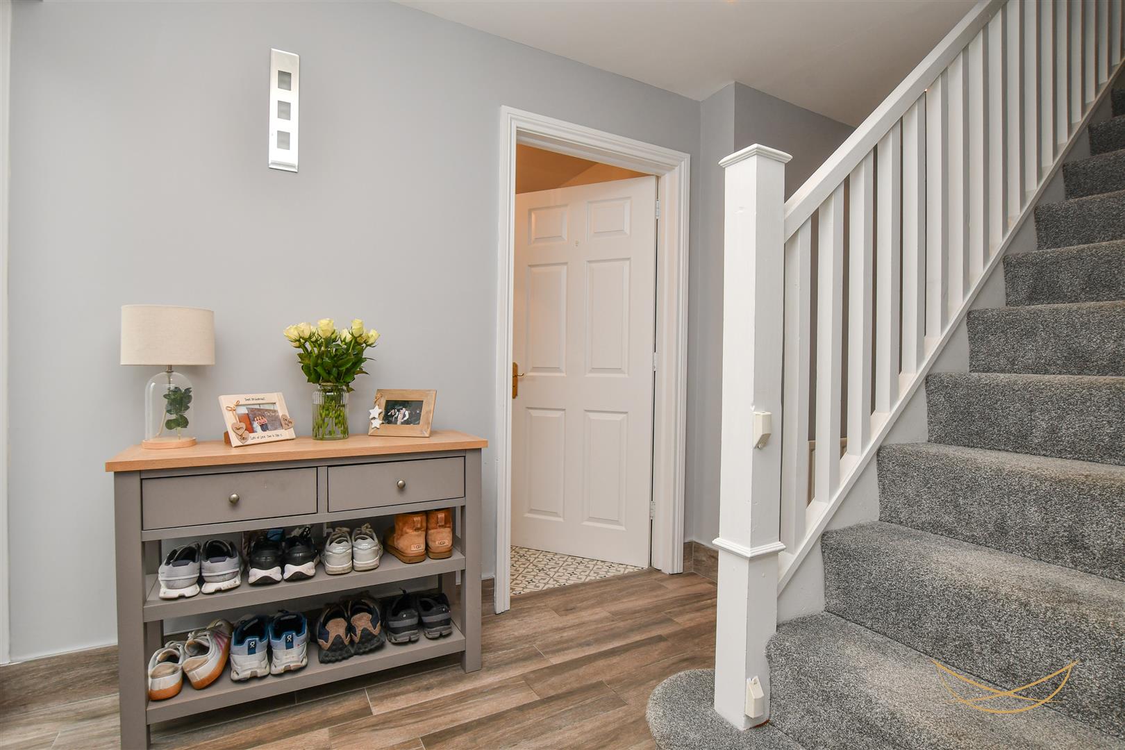 82 Gateside Manor - Image 11