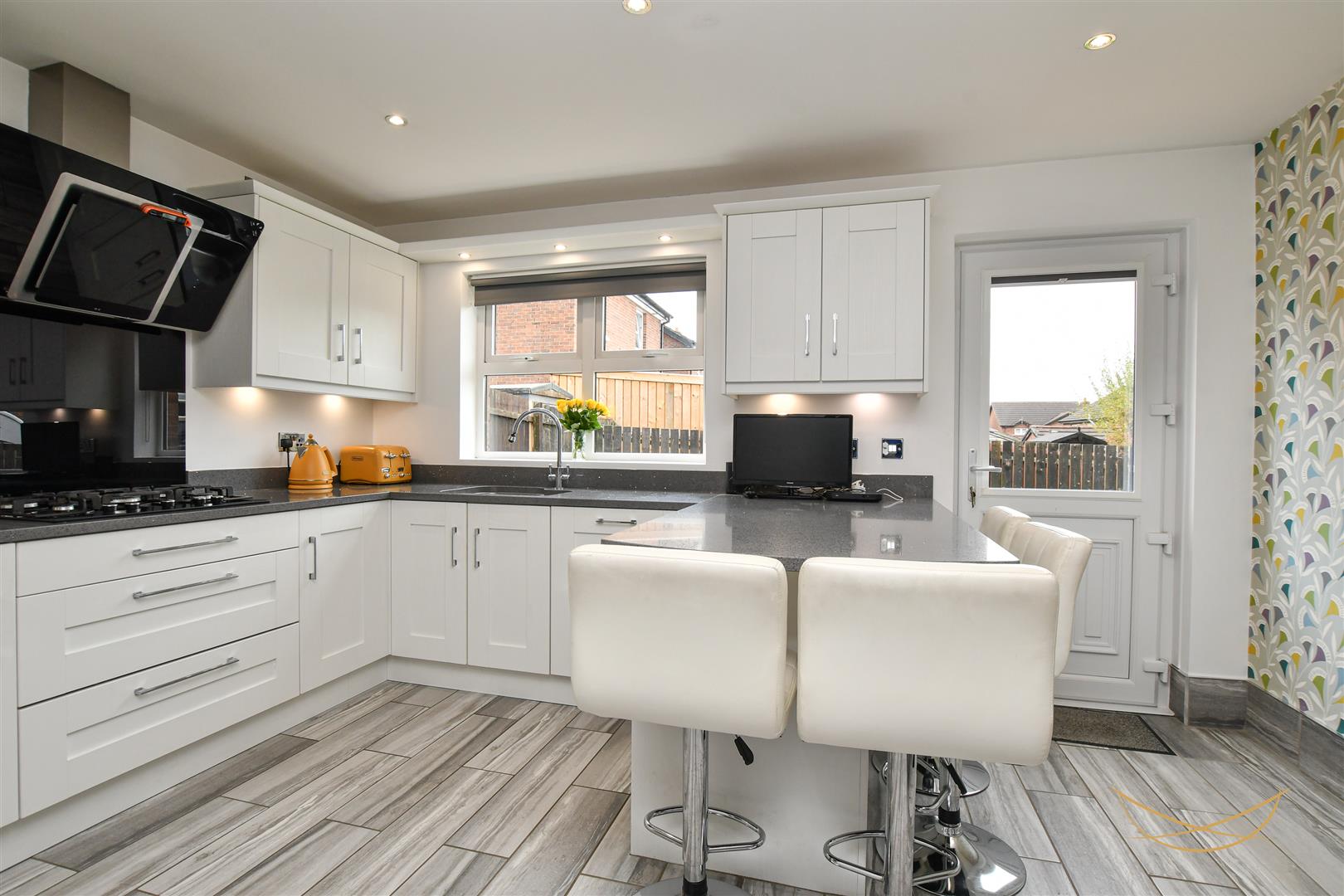 82 Gateside Manor - Image 12