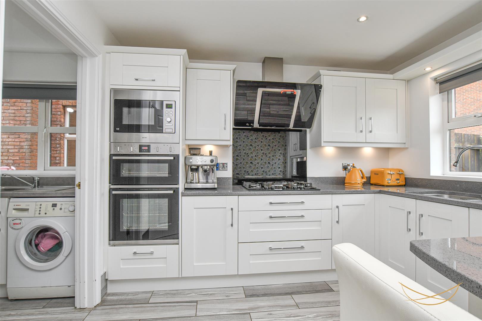 82 Gateside Manor - Image 13