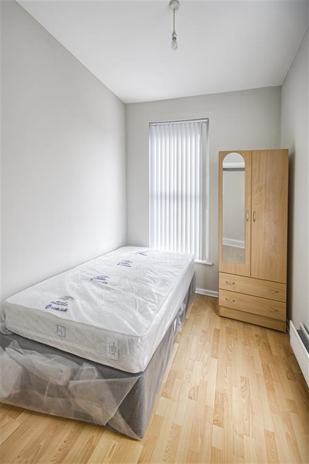 1a Rutland Street - Image 2