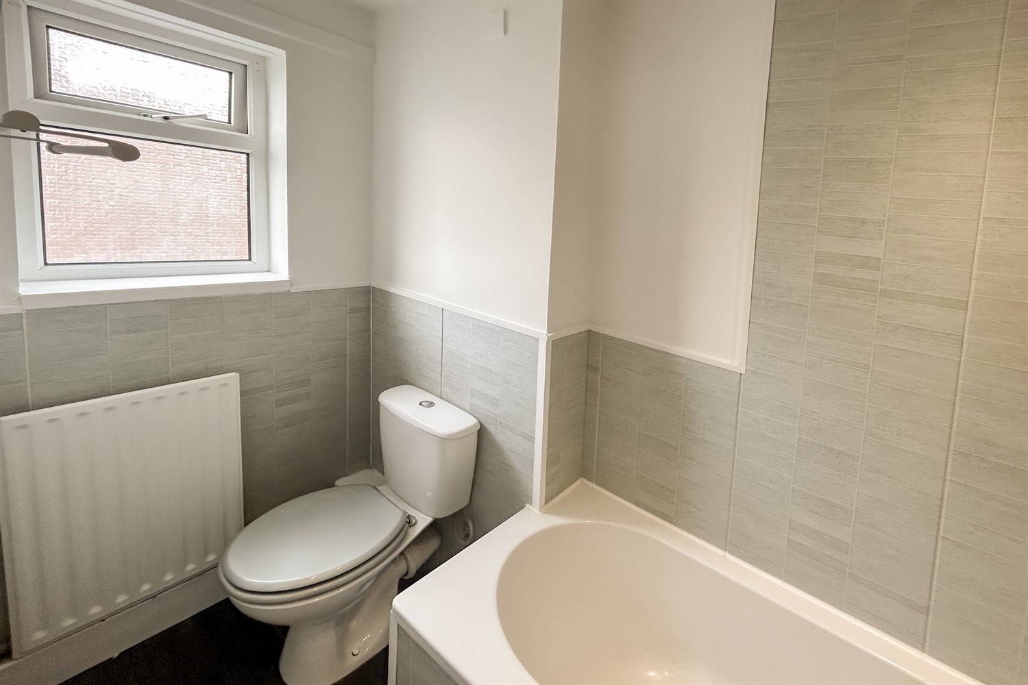 7 Chichester Park Central - Image 9