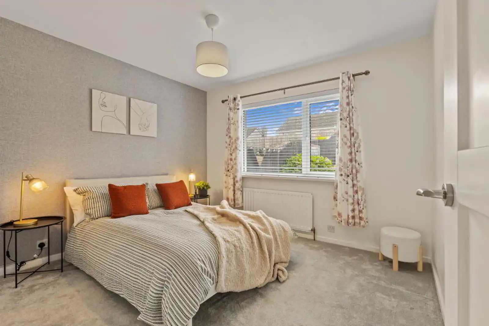 27 Sandmount Park, Galgorm, Ballymena, Antrim, BT42 1DS
