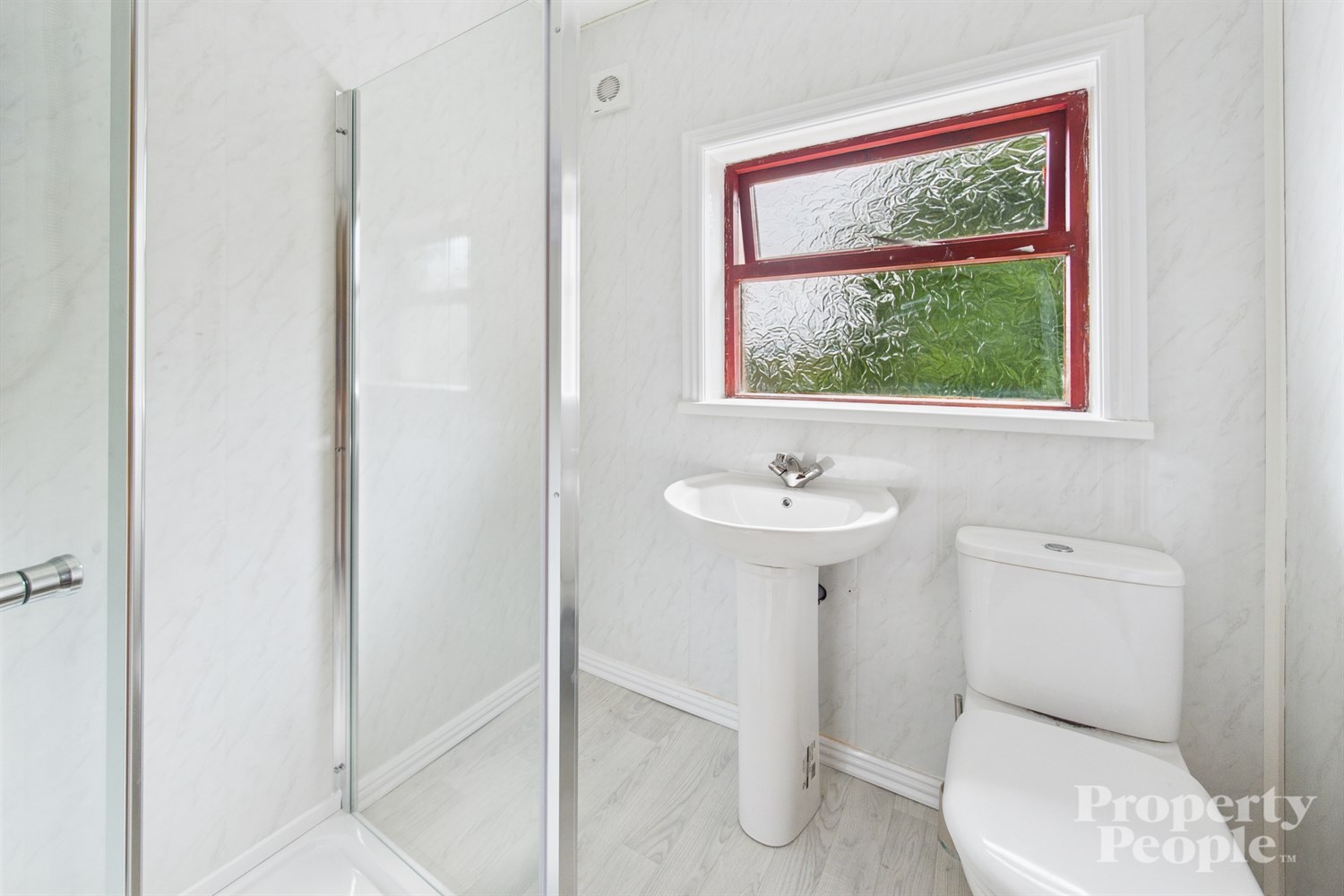  9 Sunnymede Park, Dunmurry,   Belfast,  BT17 0PU