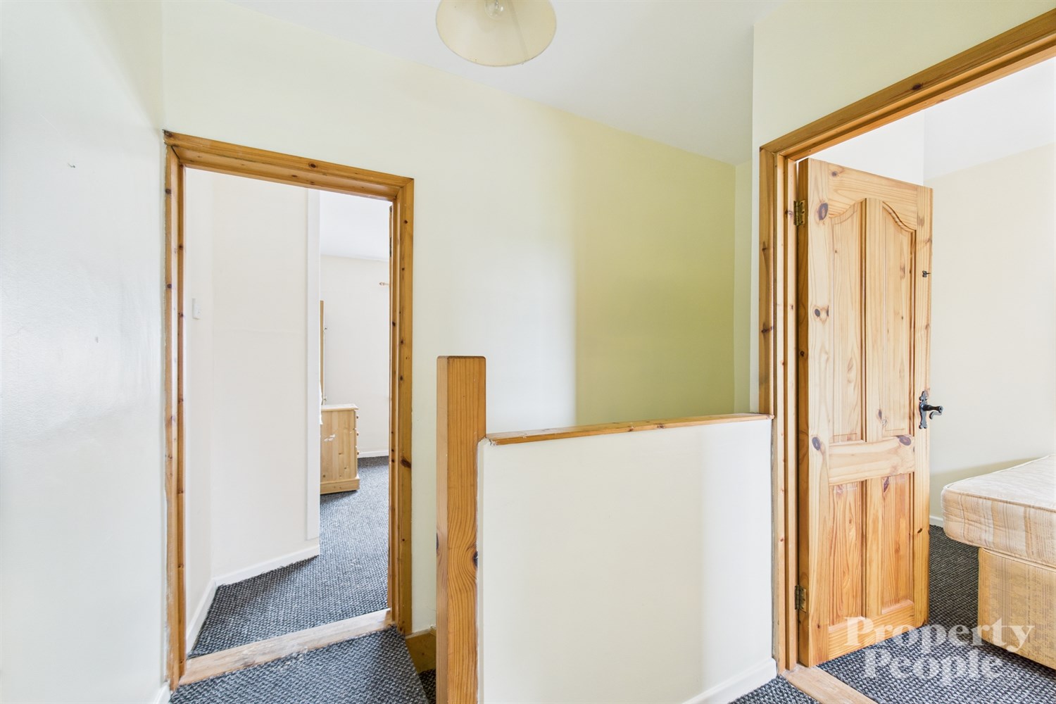  9 Sunnymede Park, Dunmurry,   Belfast,  BT17 0PU