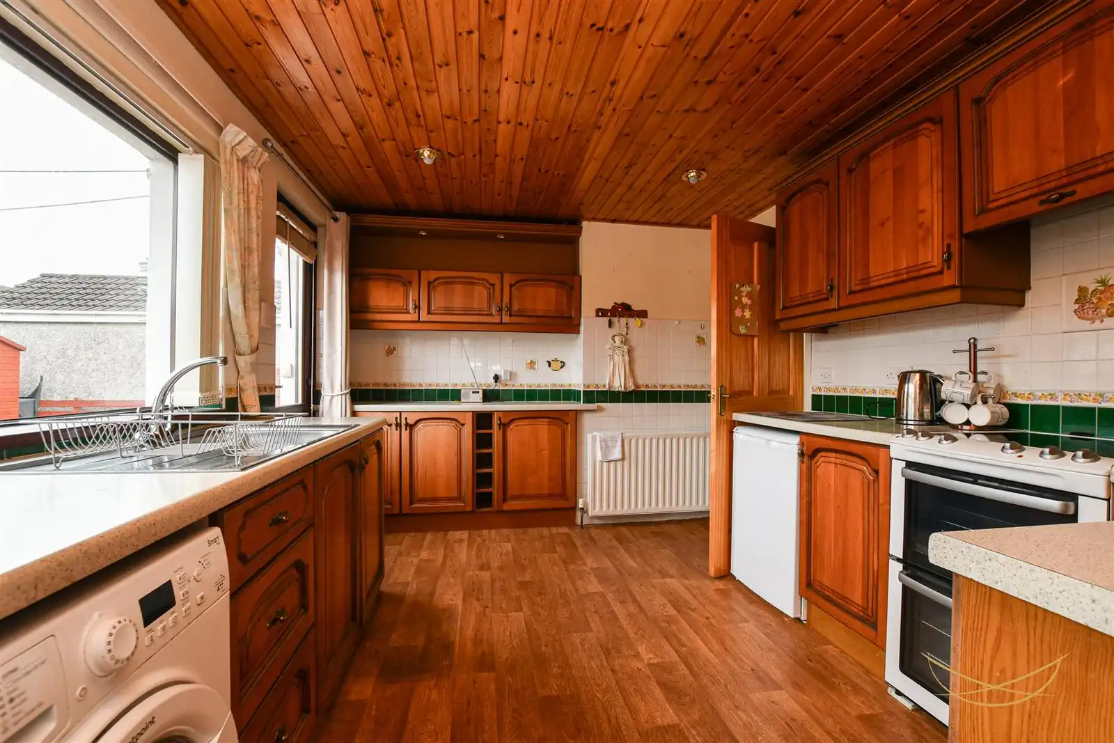 11 Rathmena Park, Ballyclare, BT39 9HY