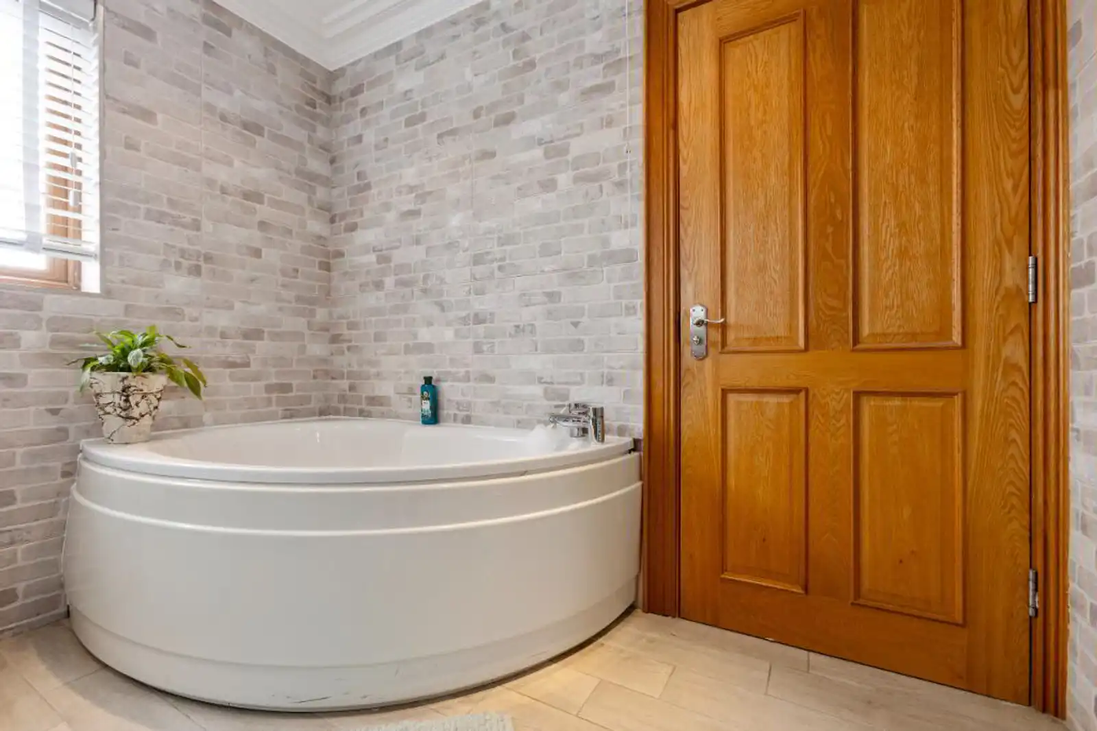 73 Glenleslie Road, Clough, Ballymena, Antrim, BT44 9RH