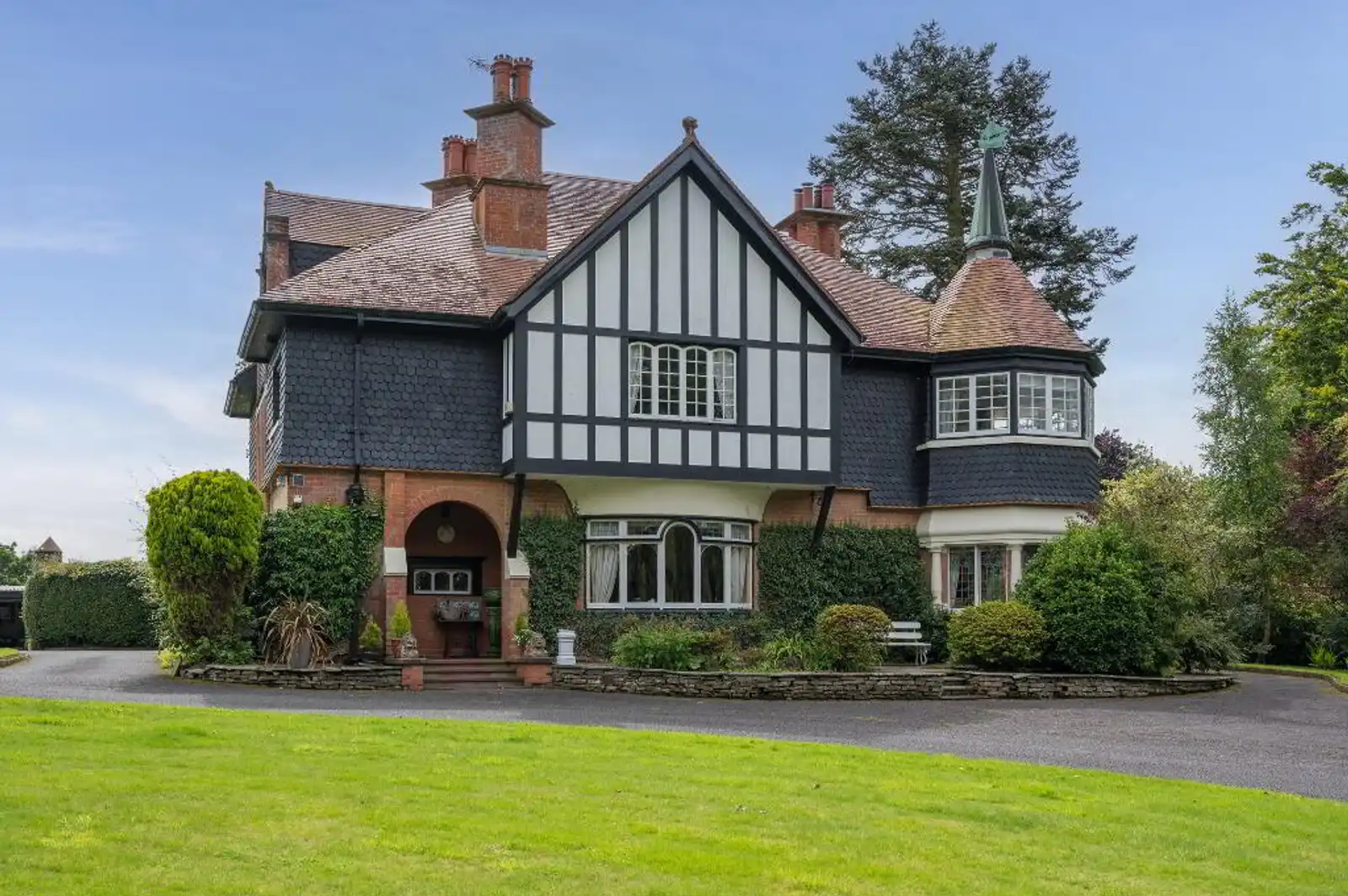Red Dyke, 110 Galgorm Road, Ballymena, Antrim, BT42 1AE