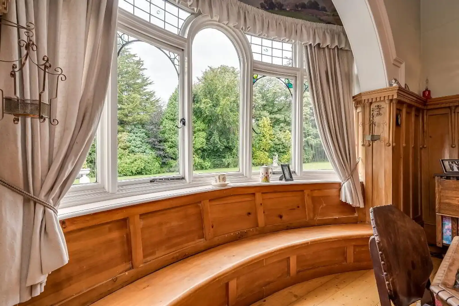 Red Dyke, 110 Galgorm Road, Ballymena, Antrim, BT42 1AE