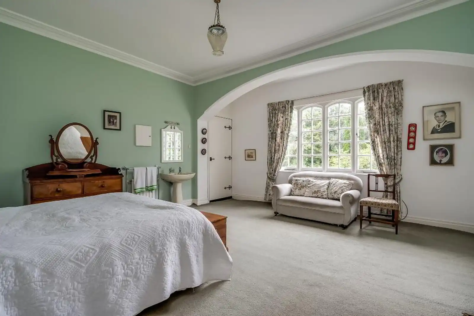 Red Dyke, 110 Galgorm Road, Ballymena, Antrim, BT42 1AE