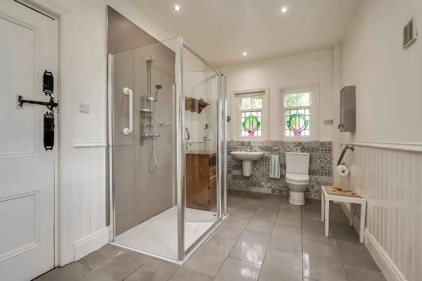 Red Dyke, 110 Galgorm Road, Ballymena, Antrim, BT42 1AE