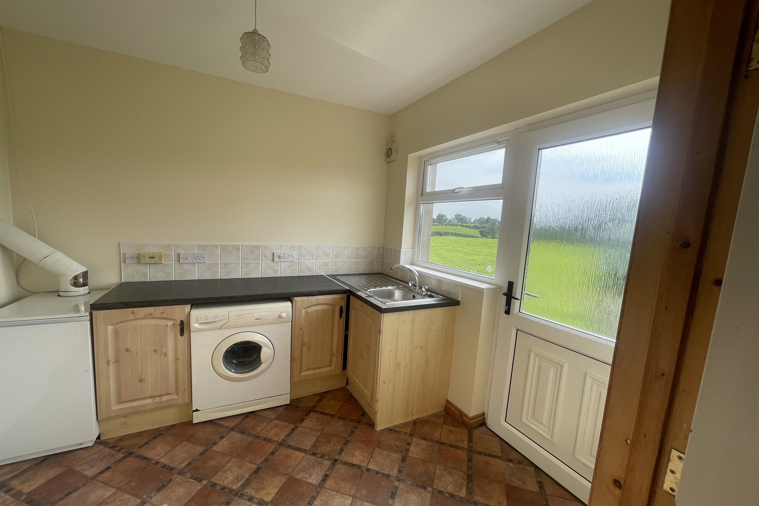  32 Findermore Road,   Clogher,  BT76 0UU