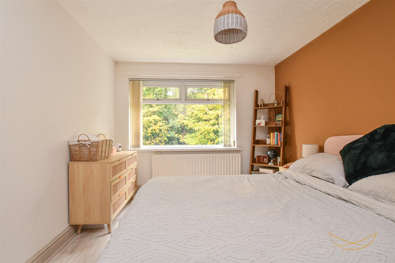 3 Bed End-terrace House - Image 20