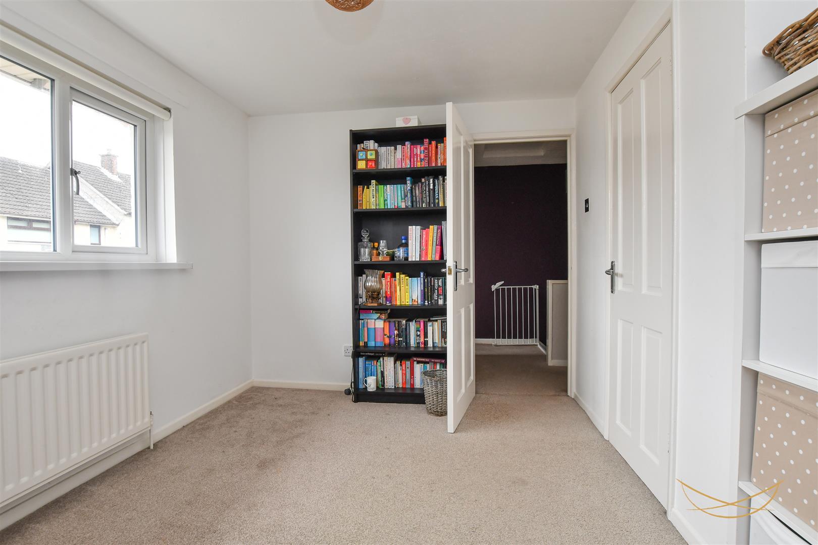 3 Bed End-terrace House - Image 26