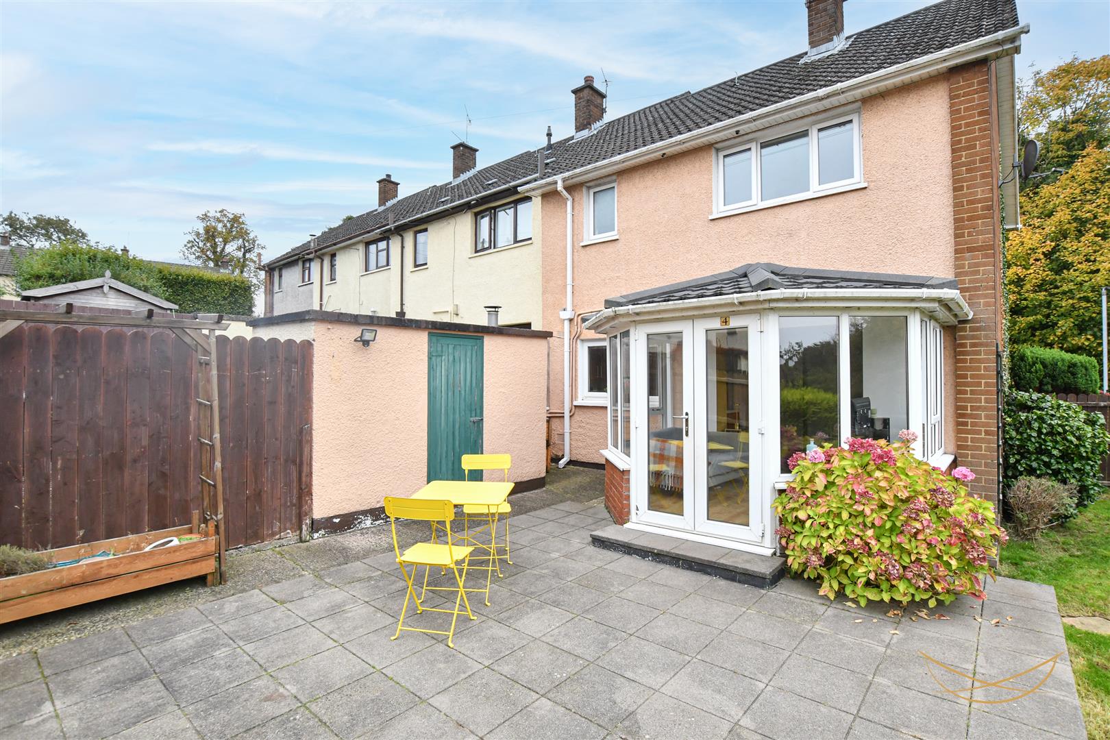 3 Bed End-terrace House - Image 34