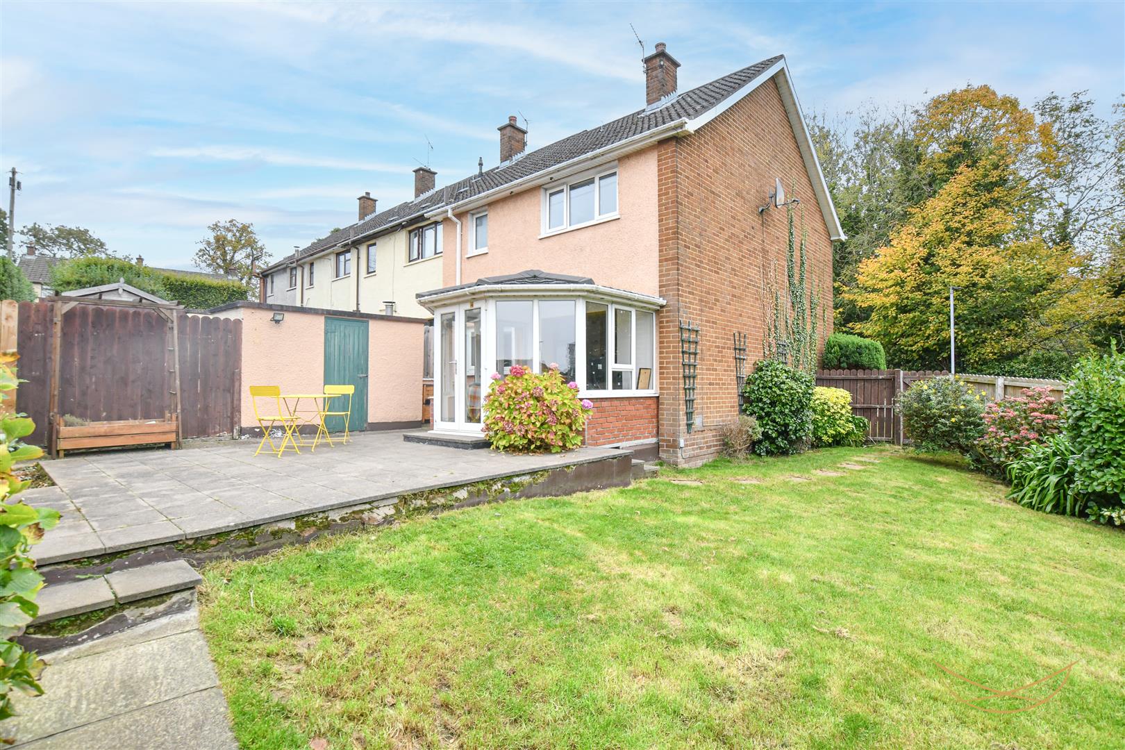 3 Bed End-terrace House - Image 35