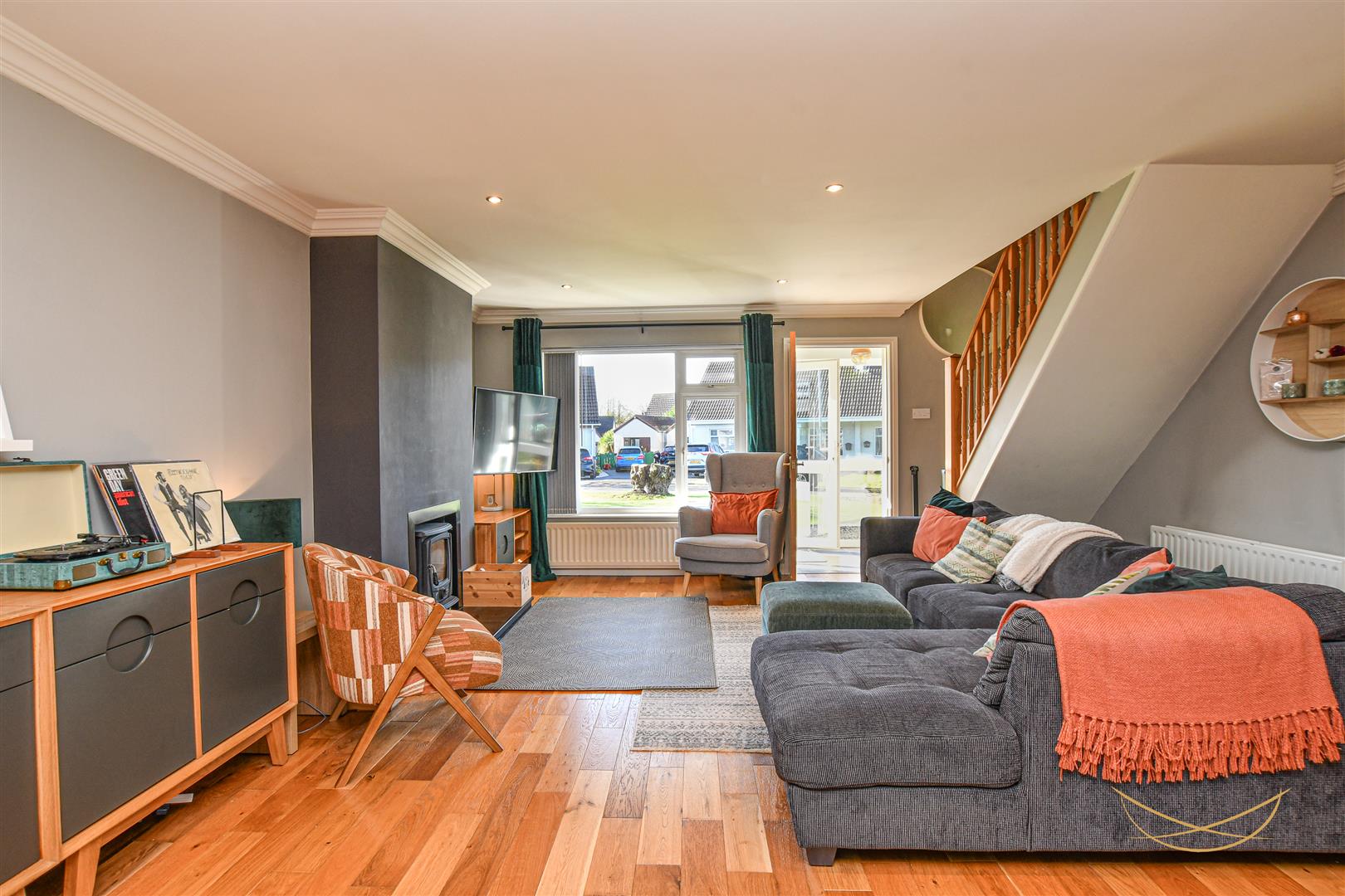 3 Bed Semi-detached House - Image 5