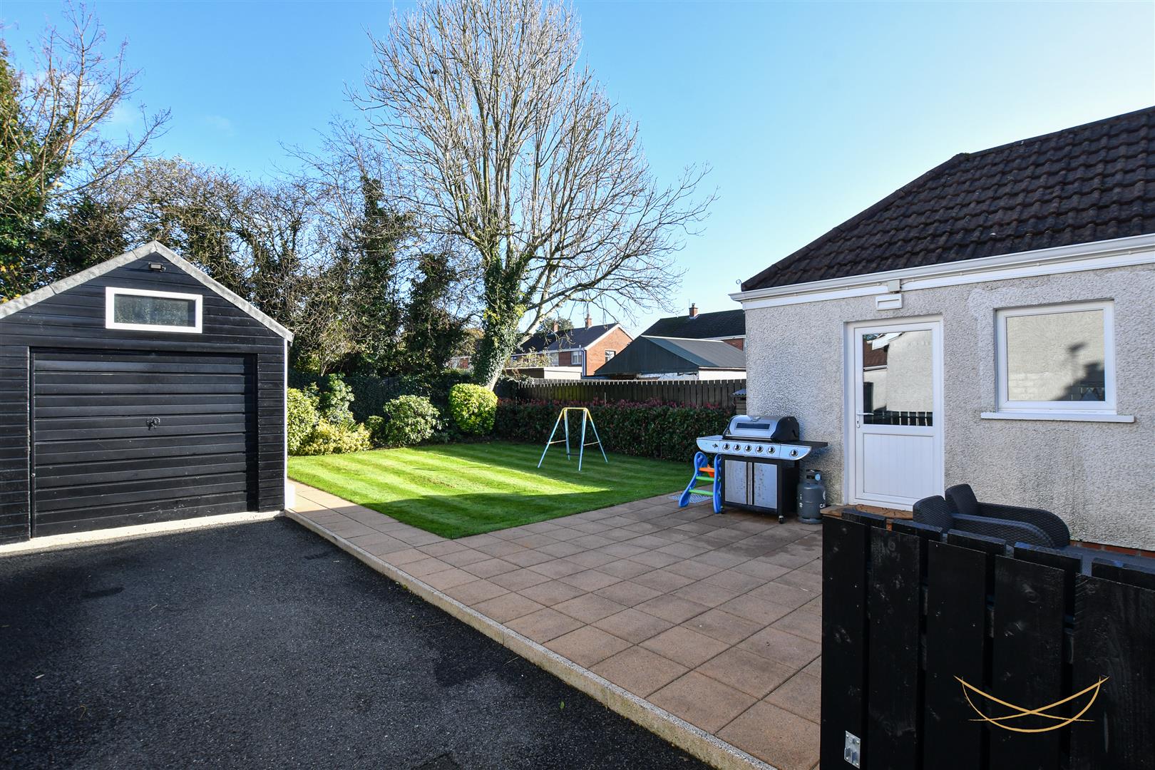 3 Bed Semi-detached House - Image 36