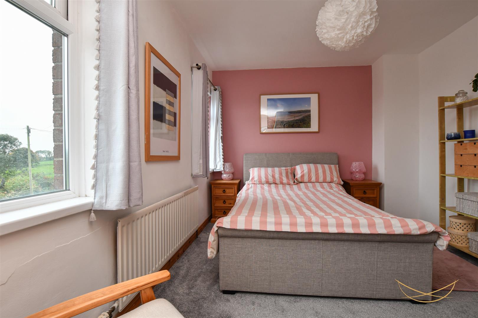 2 Bed Mid-terrace House - Image 15