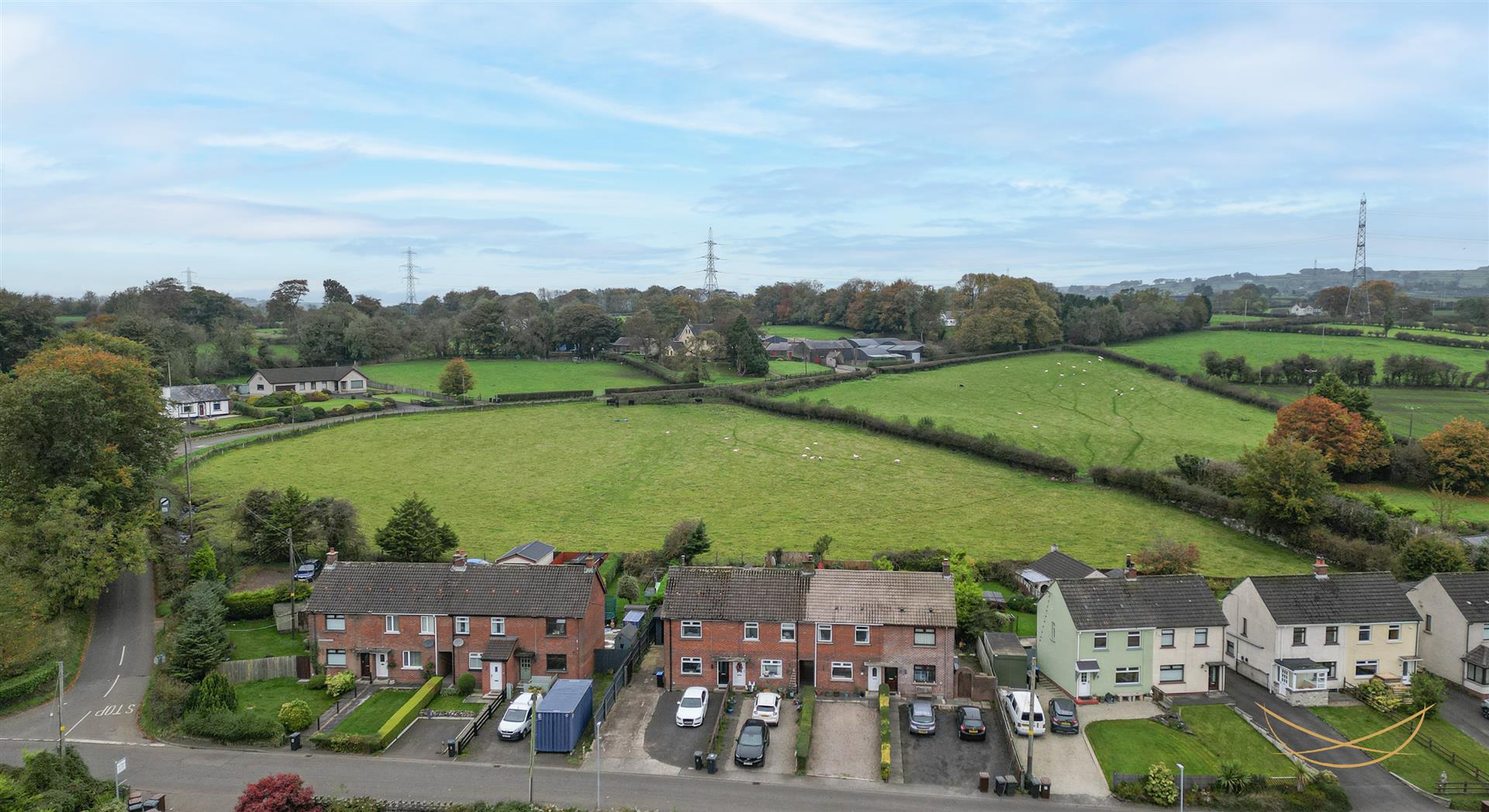 2 Bed Mid-terrace House - Image 34