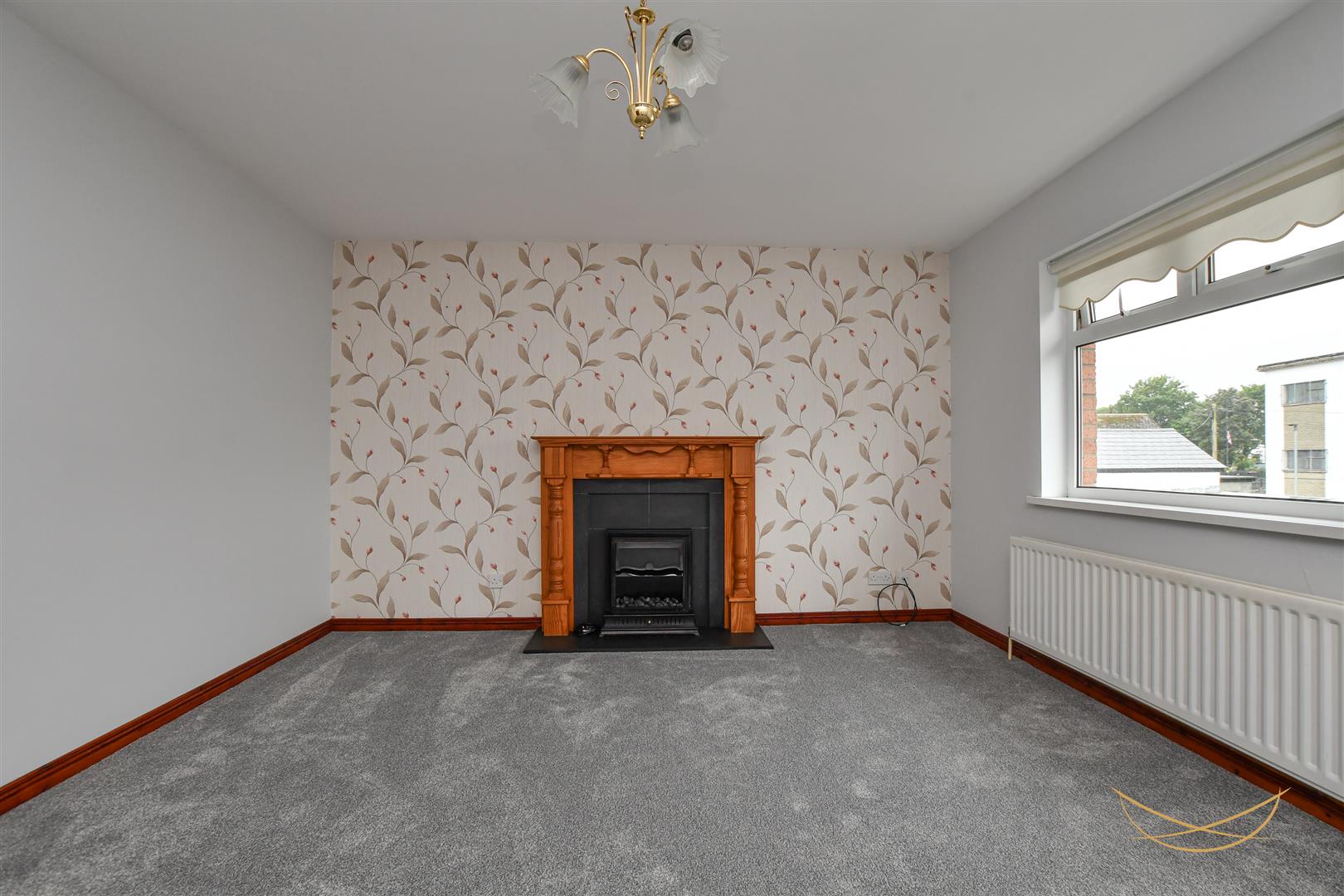 2 Bed Apartment - Image 5