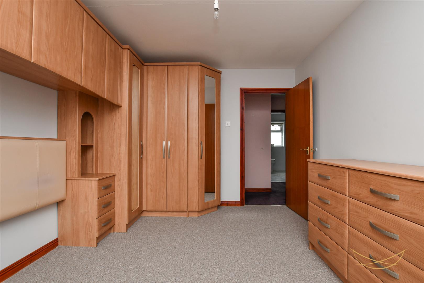 2 Bed Apartment - Image 15