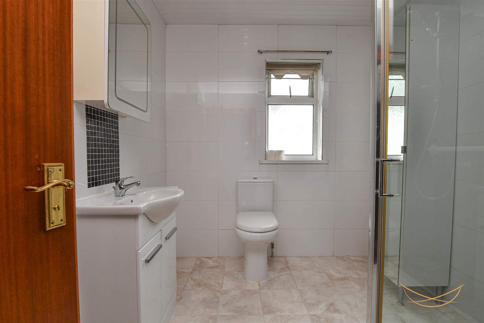 2 Bed Apartment - Image 19