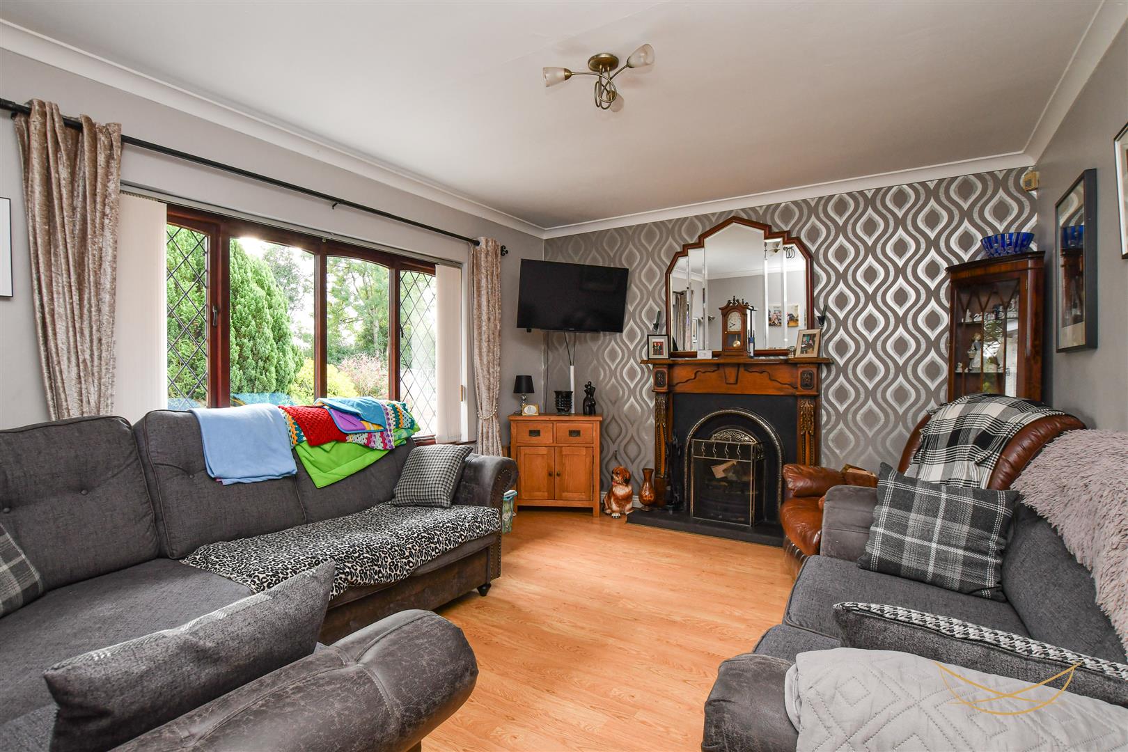 14 Ballycraigy Road South - Image 17